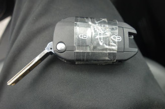 Amortisseur arriere droit PEUGEOT 208 1