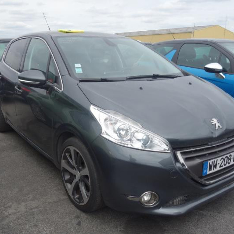 Bloc ABS (freins anti-blocage) PEUGEOT 208 1 Photo n°9