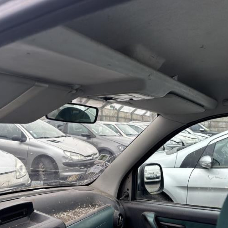 Feu arriere principal gauche (feux) CITROEN BERLINGO 1 Photo n°16