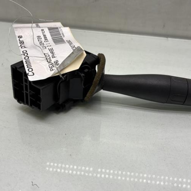 Commodo phare PEUGEOT 106 Photo n°3