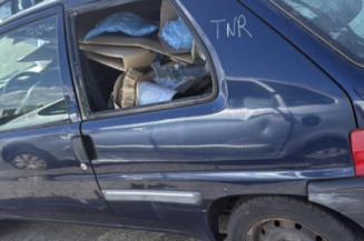 Commodo phare PEUGEOT 106