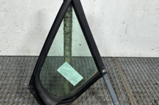 Custode avant droit (porte) PEUGEOT 308 1