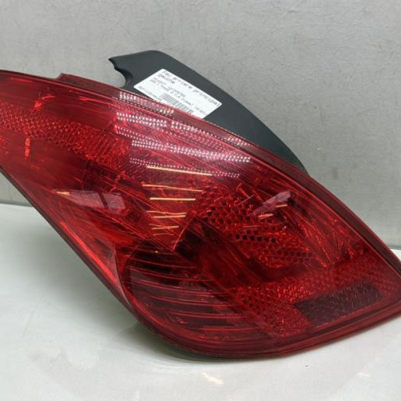 Feu arriere principal gauche (feux) PEUGEOT 308 1 Photo n°1
