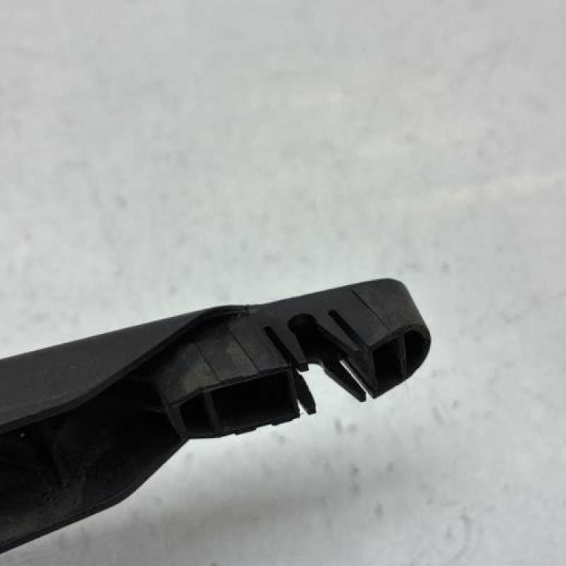 Bras essuie glace arriere RENAULT SCENIC 3 Photo n°3