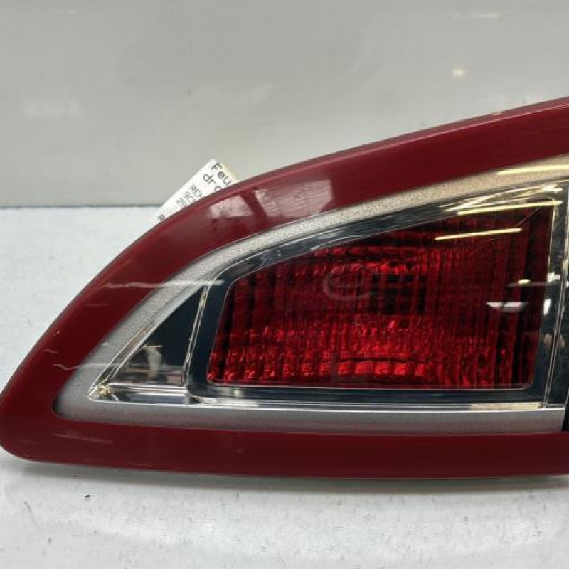 Feu arriere secondaire droit (feux) RENAULT SCENIC 3 Photo n°1