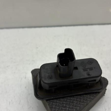 Bouton de coffre RENAULT SCENIC 3