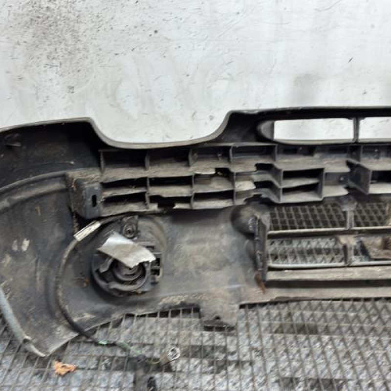 Pare choc avant RENAULT TWINGO 1 Photo n°6