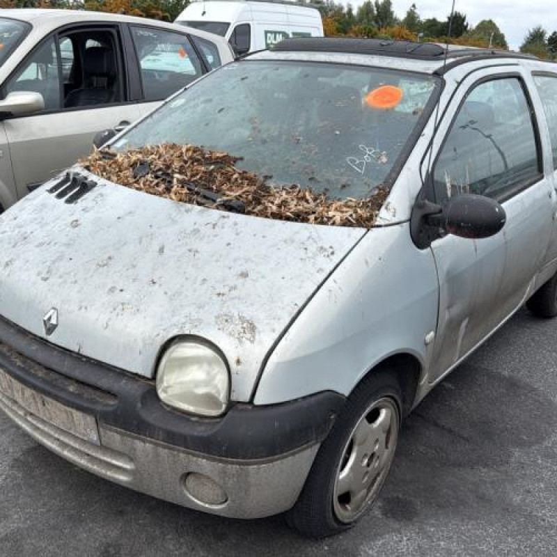 Pare choc avant RENAULT TWINGO 1 Photo n°7