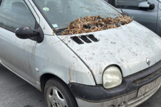 Pare choc avant RENAULT TWINGO 1