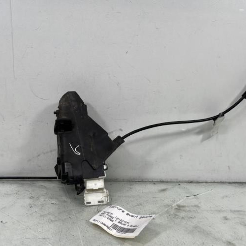 Serrure avant gauche PEUGEOT 407 Photo n°1