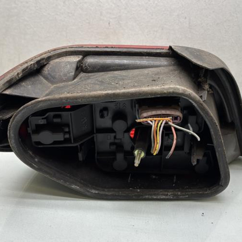 Feu arriere principal droit (feux) CITROEN XSARA Photo n°2