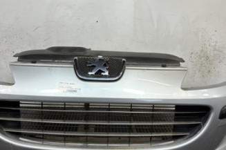 Pare choc avant PEUGEOT 407 Photo n°1