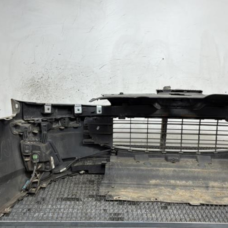 Pare choc avant PEUGEOT 407 Photo n°6