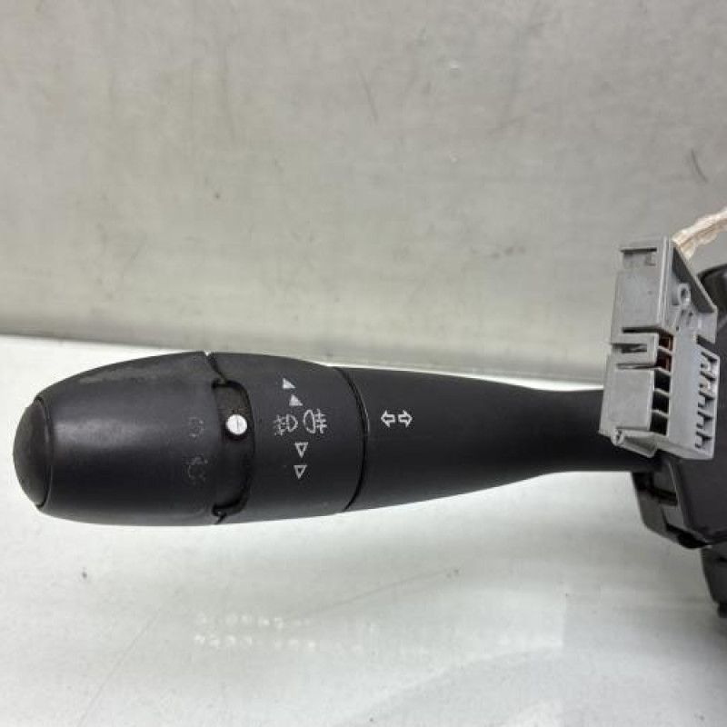 Com (Bloc Contacteur Tournant+Commodo Essuie Glace+Commodo Phare) PEUGEOT 206 Photo n°2