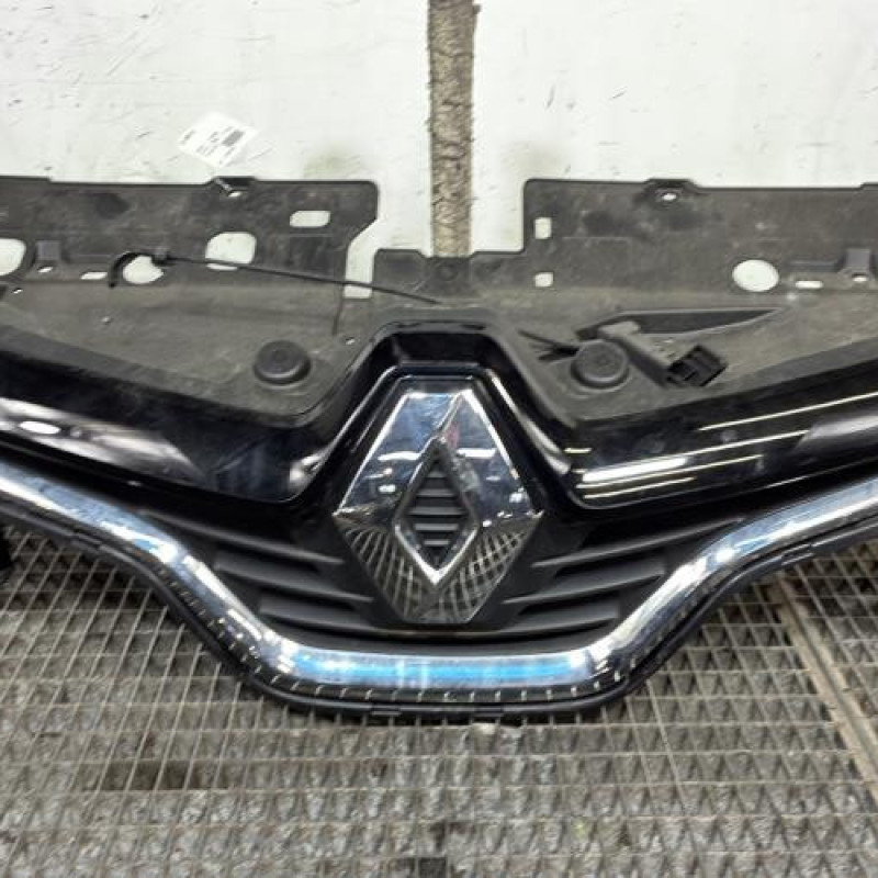 Calandre RENAULT CAPTUR 1 Photo n°1