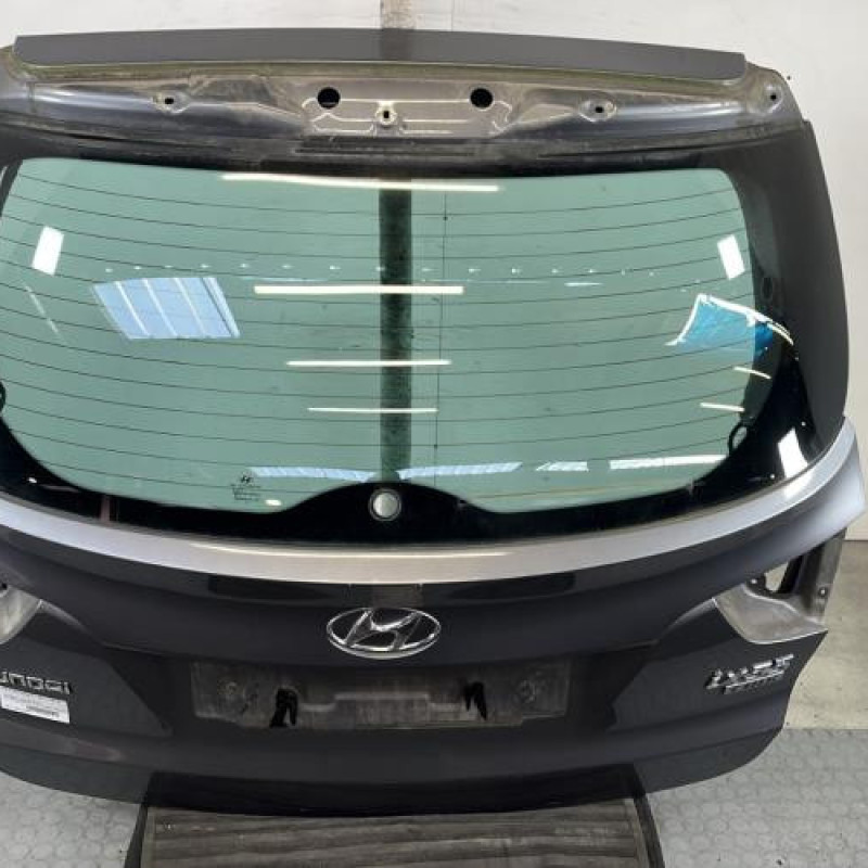 Malle/Hayon arriere HYUNDAI IX 35 Photo n°4