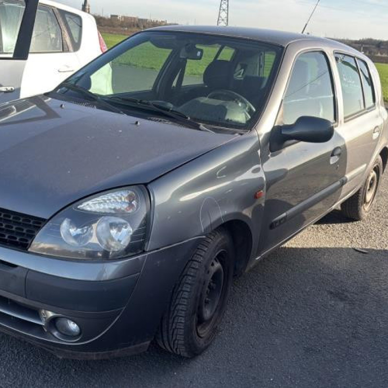 Capot RENAULT CLIO 2 Photo n°7