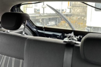 Feu arriere principal gauche (feux) OPEL CORSA D