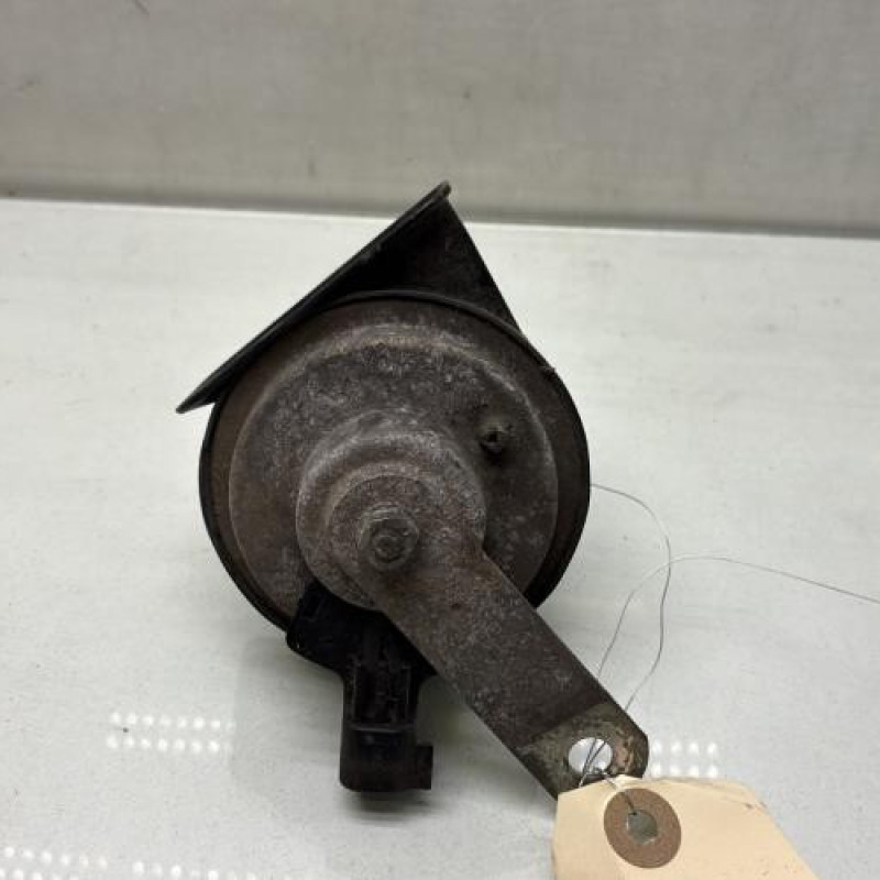 Avertisseur/Klaxon OPEL CORSA D Photo n°4