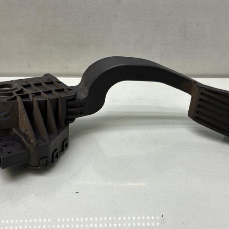 Pedale d'accelerateur OPEL CORSA D Photo n°1