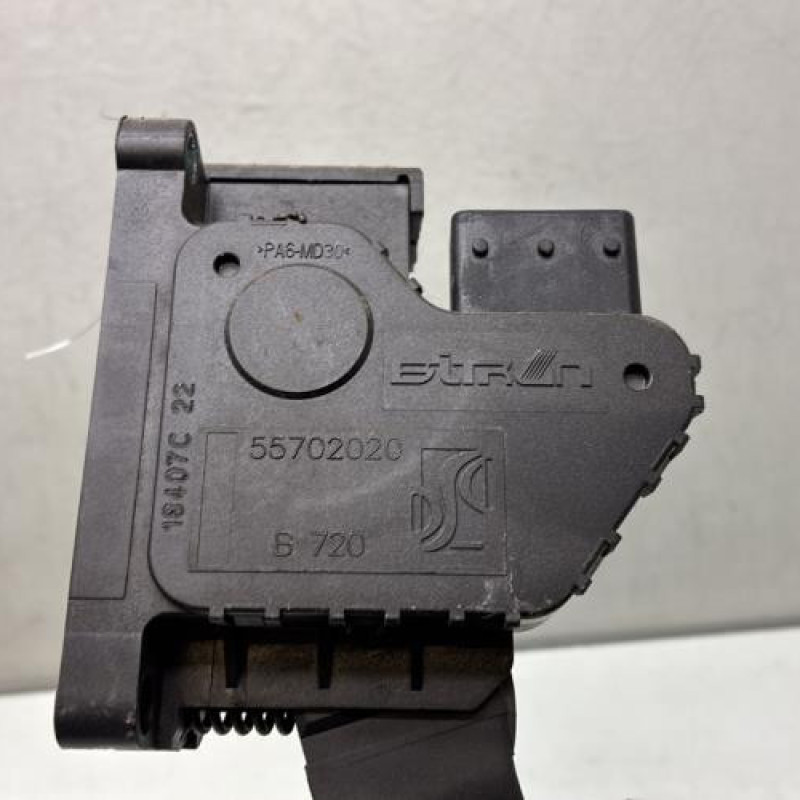 Pedale d'accelerateur OPEL CORSA D Photo n°5