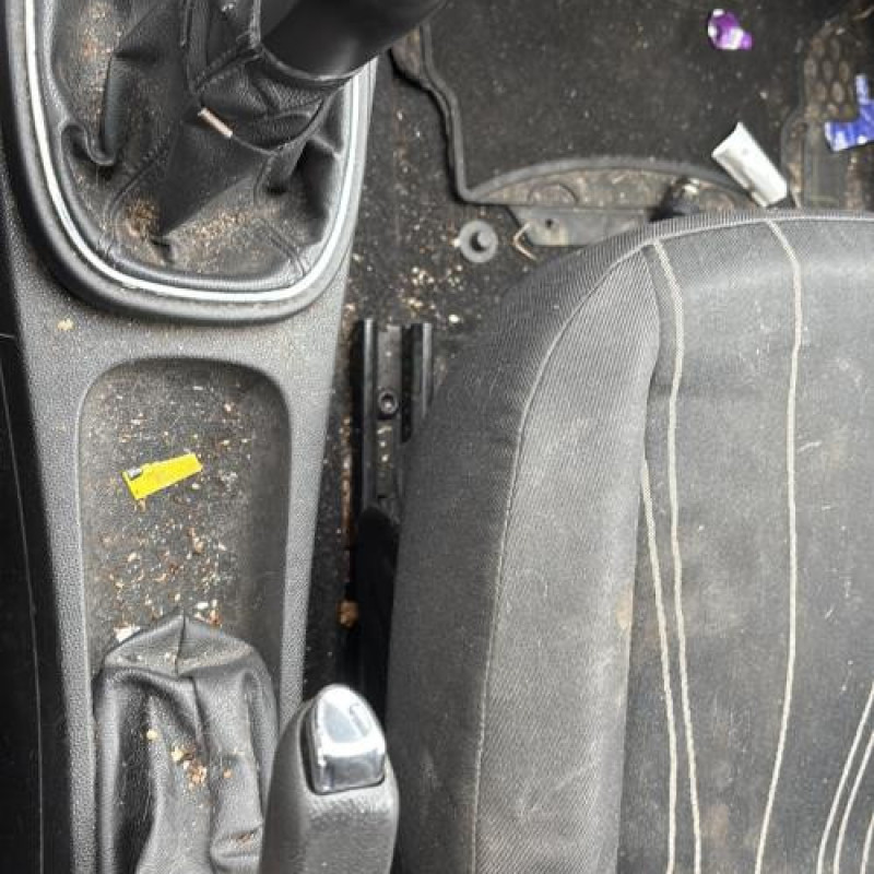 Pedale d'accelerateur OPEL CORSA D Photo n°18