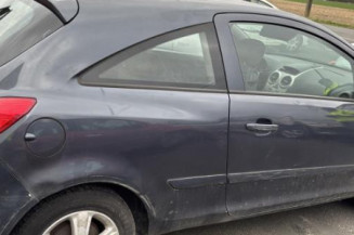 Poignee interieur avant droit OPEL CORSA D
