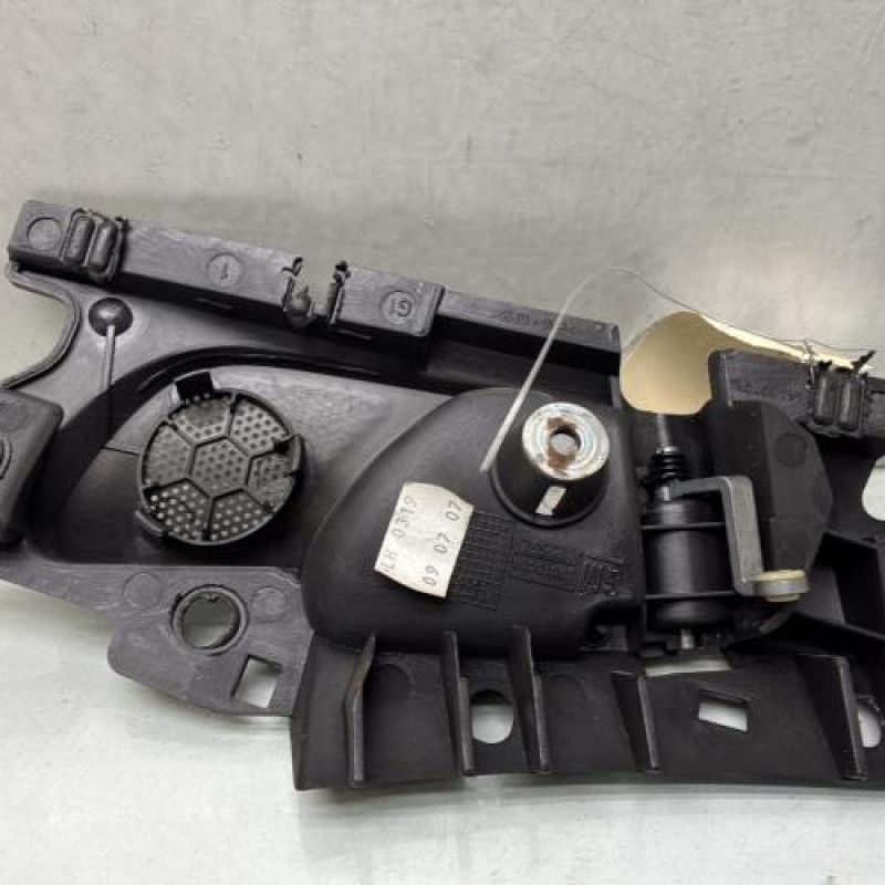 Poignee interieur avant gauche OPEL CORSA D Photo n°2