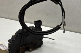 Serrure avant gauche OPEL CORSA D