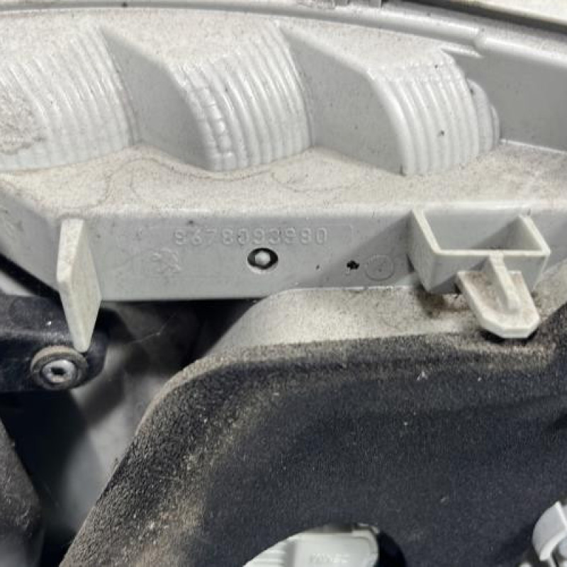 Feu arriere principal gauche (feux) PEUGEOT 308 2 SW Photo n°7