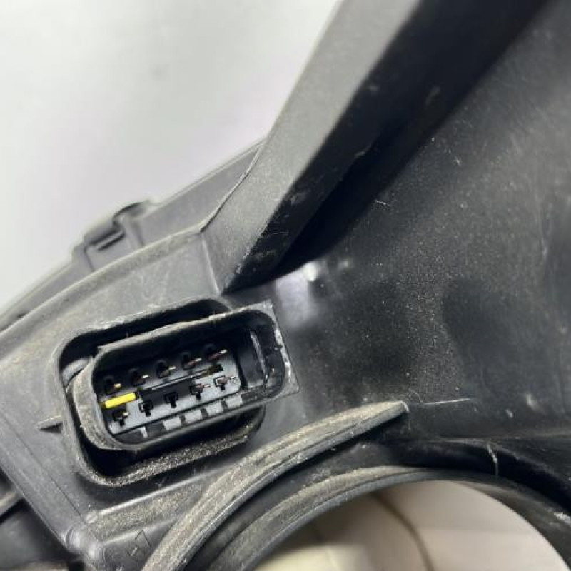 Optique avant principal droit (feux)(phare) PEUGEOT 308 2 SW Photo n°3