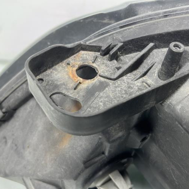 Optique avant principal droit (feux)(phare) PEUGEOT 308 2 SW Photo n°5