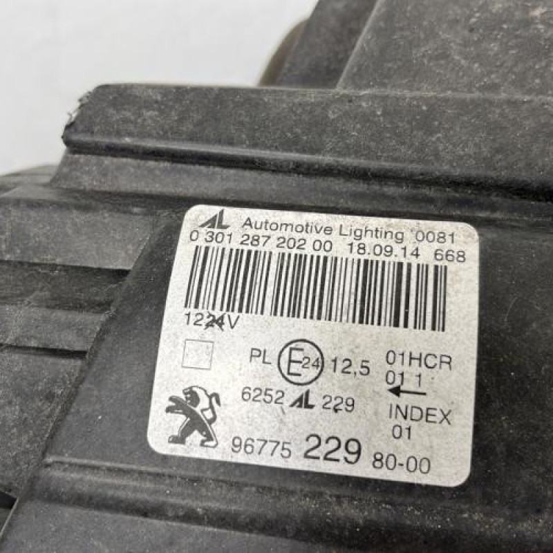 Optique avant principal droit (feux)(phare) PEUGEOT 308 2 SW Photo n°9