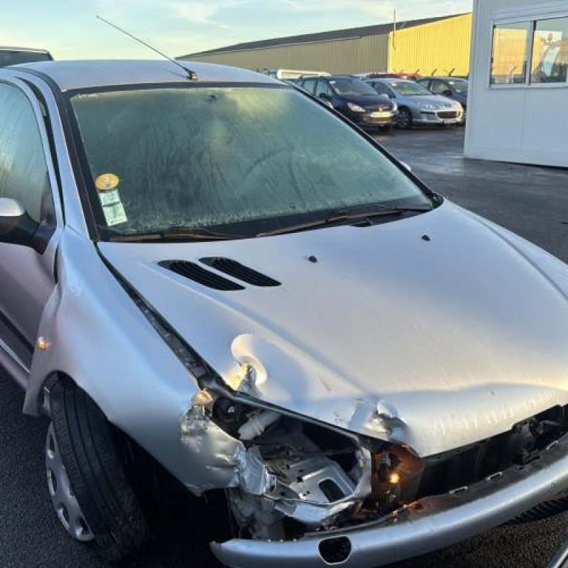 Serrure avant droit PEUGEOT 206 Photo n°8