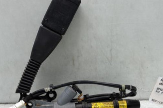 Pretensionneur de ceinture avant droit BMW X3 F25 Photo n°1