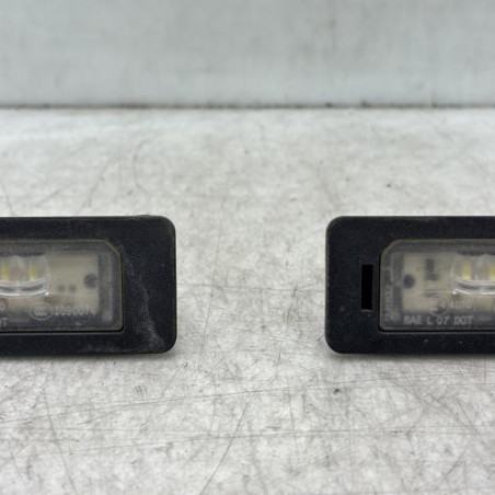 Eclairage de plaque BMW X3 F25 Photo n°1