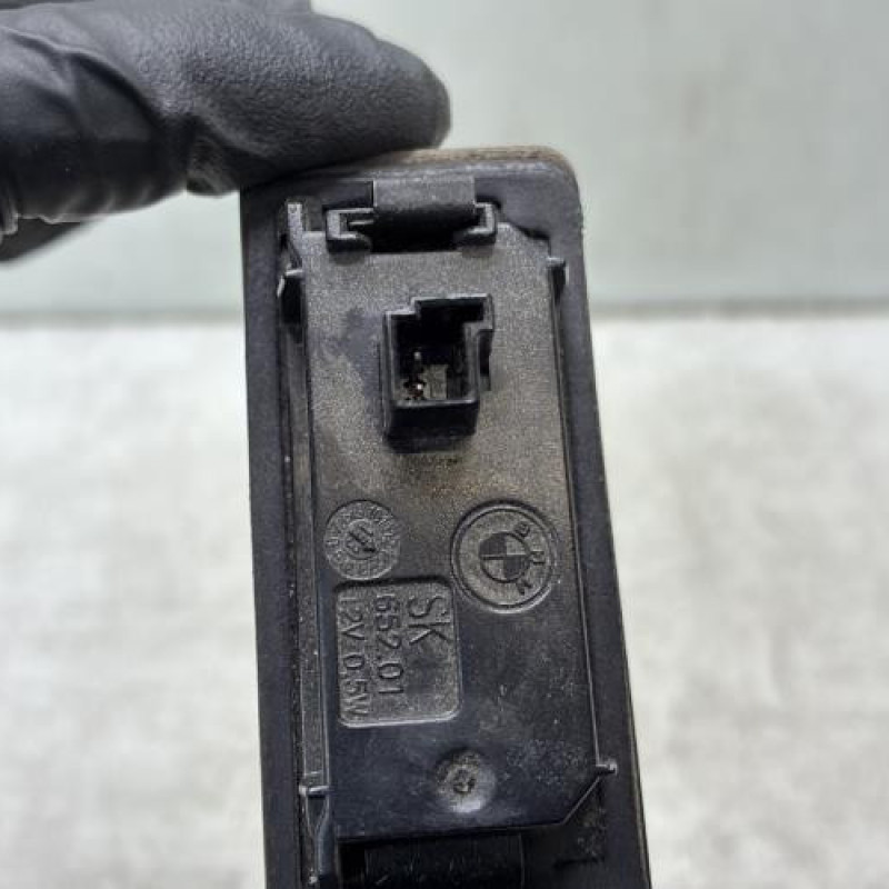 Eclairage de plaque BMW X3 F25 Photo n°4