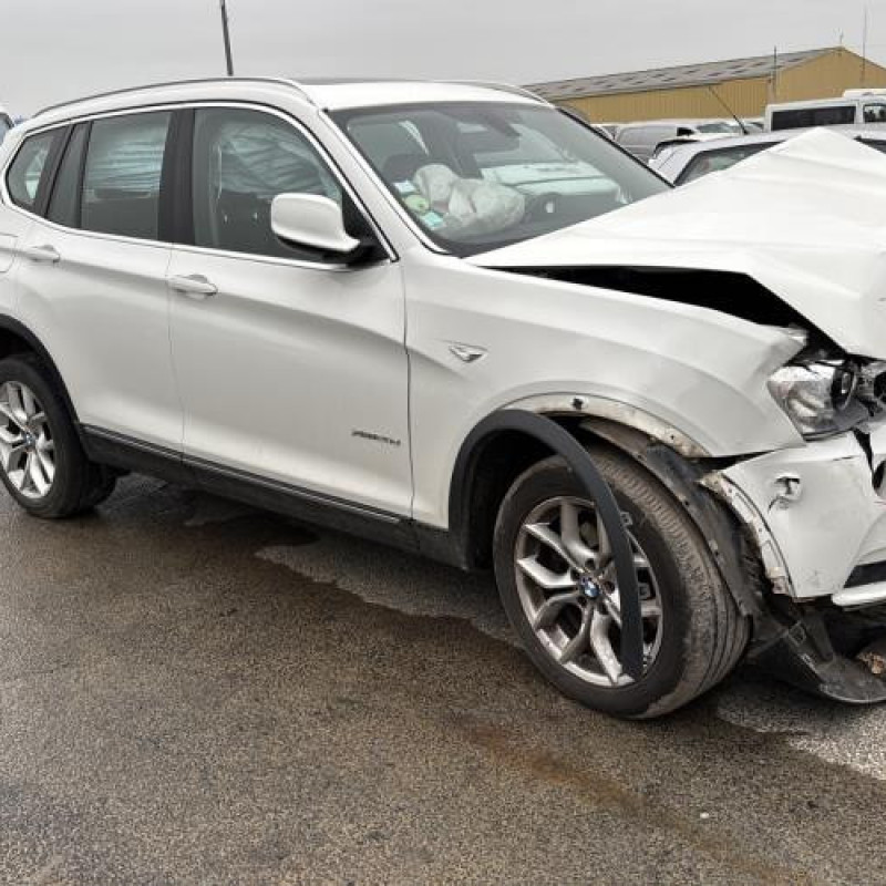 Ecran GPS BMW X3 F25 Photo n°7