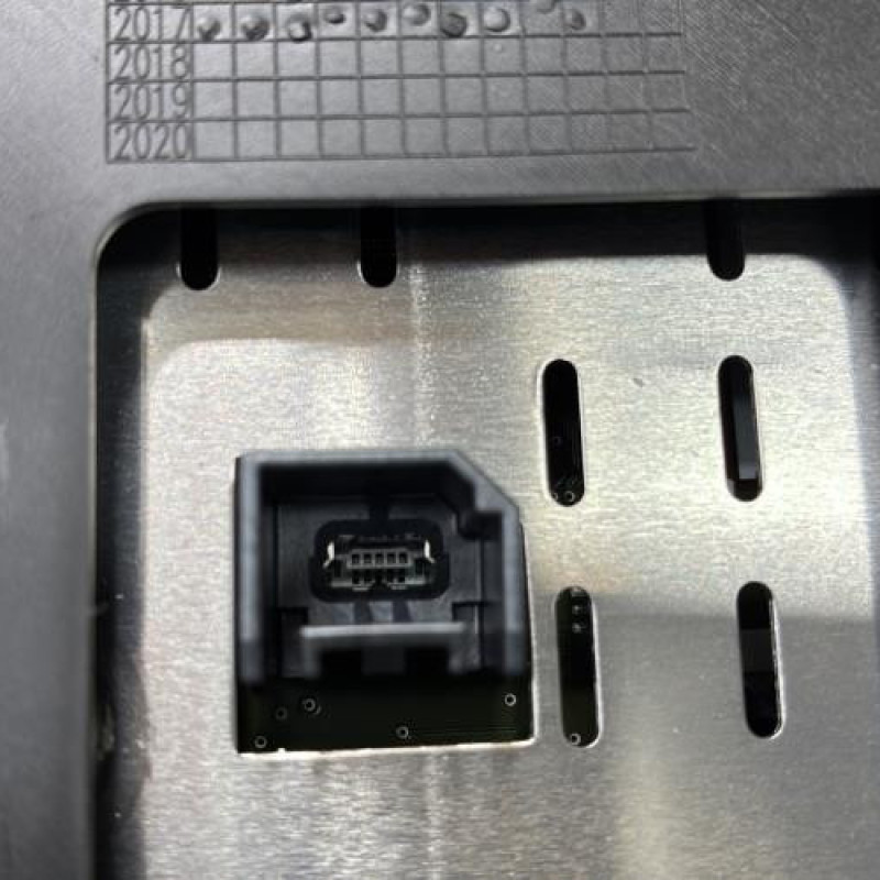 Ecran GPS RENAULT MEGANE 4 Photo n°9