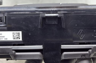 Ecran GPS RENAULT MEGANE 4