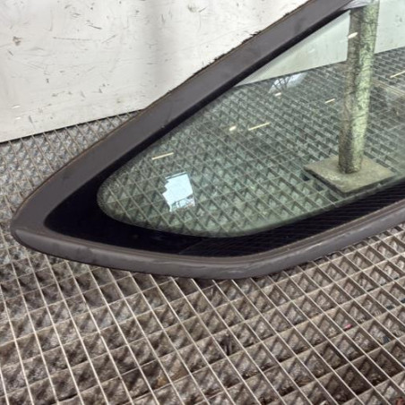 Custode arriere droit FORD FIESTA 7