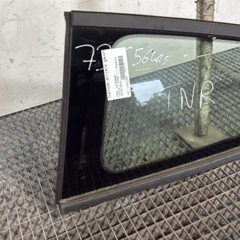 Custode arriere gauche FORD FIESTA 7 Photo n°2