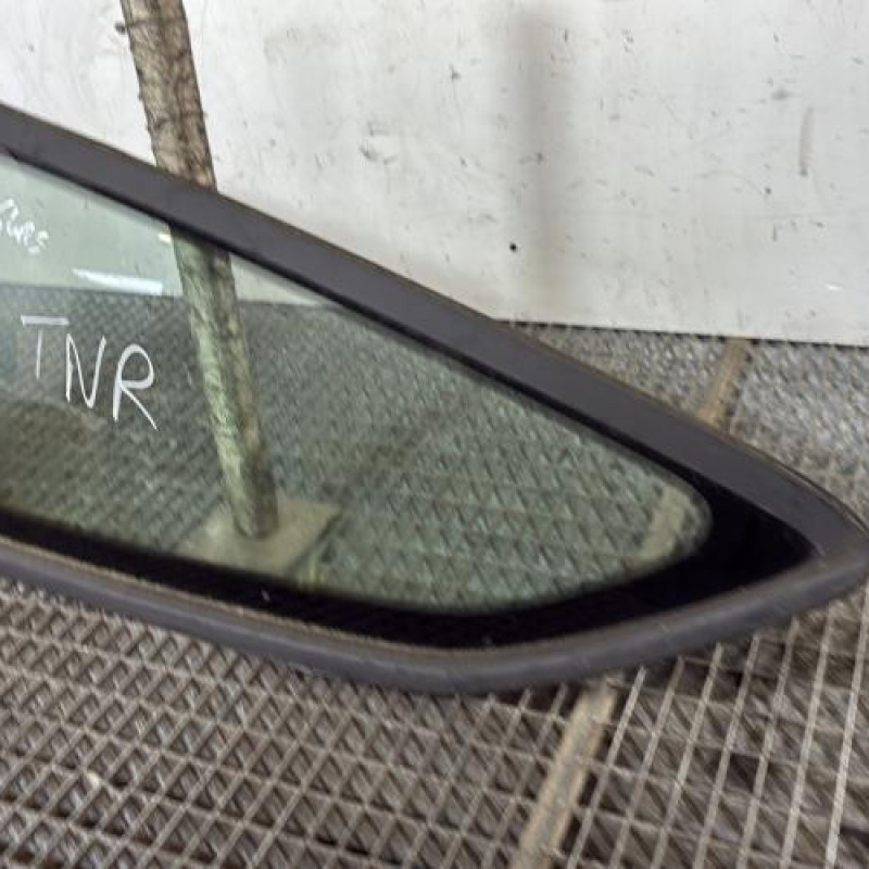 Custode arriere gauche FORD FIESTA 7 Photo n°3