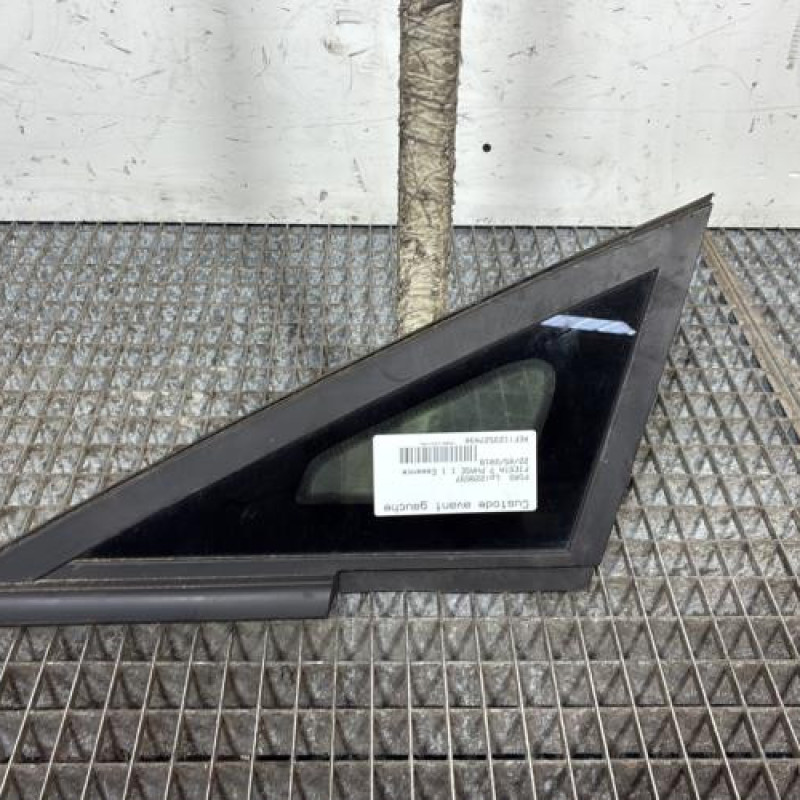 Custode avant gauche FORD FIESTA 7 Photo n°1