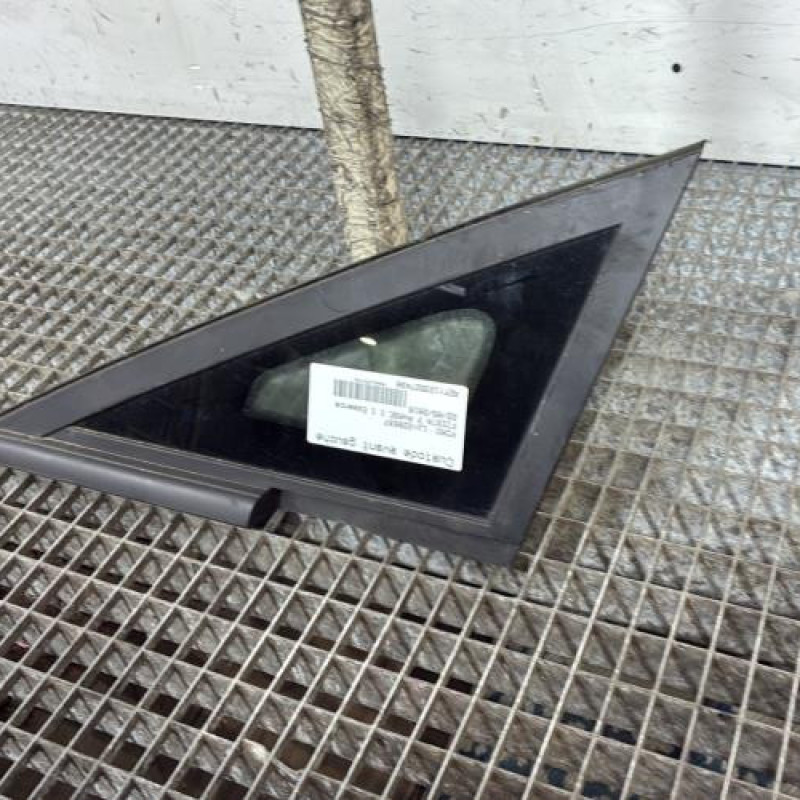 Custode avant gauche FORD FIESTA 7 Photo n°3