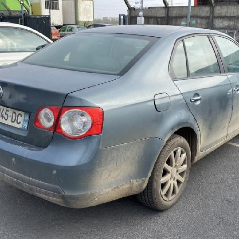 Capot VOLKSWAGEN JETTA 3 Photo n°20