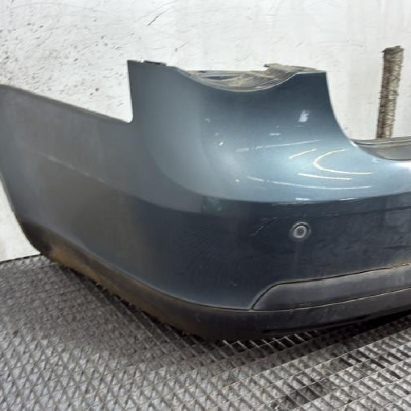 Pare choc arriere VOLKSWAGEN JETTA 3 Photo n°2