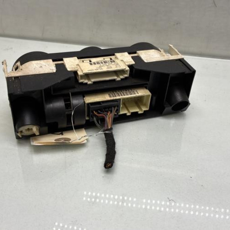 Commande chauffage VOLKSWAGEN POLO 4 Photo n°2