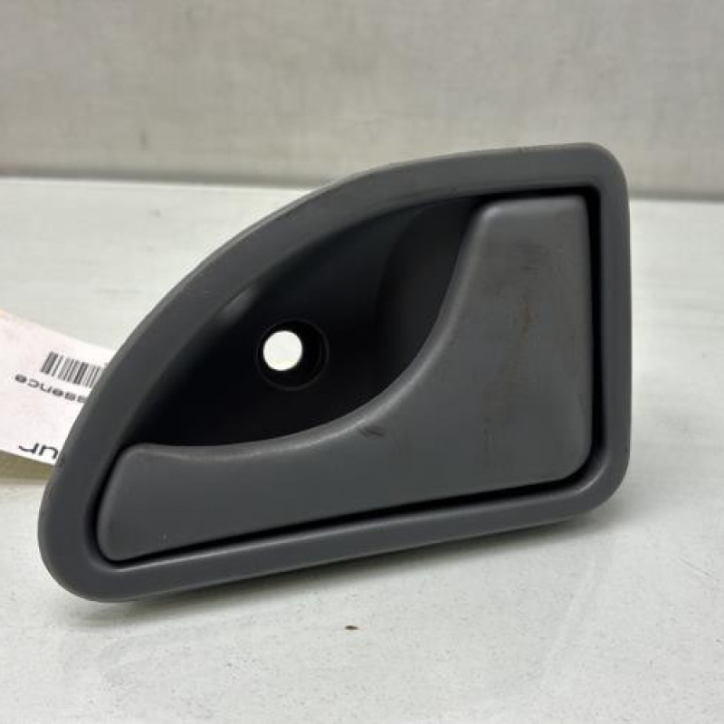 Poignee interieur avant droit RENAULT TWINGO 1 Photo n°1