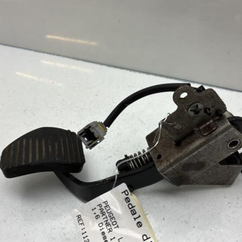 Pedale d'embrayage PEUGEOT PARTNER 1 Photo n°1